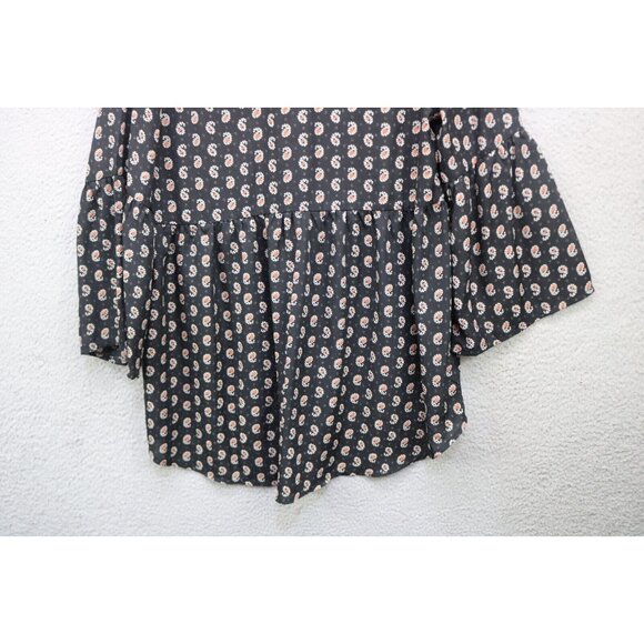 Sunday in Brooklyn 3/4 Bell Sleeve Dark Floral Tunic-Size Medium-Whimsigoth - Picture 11 of 12